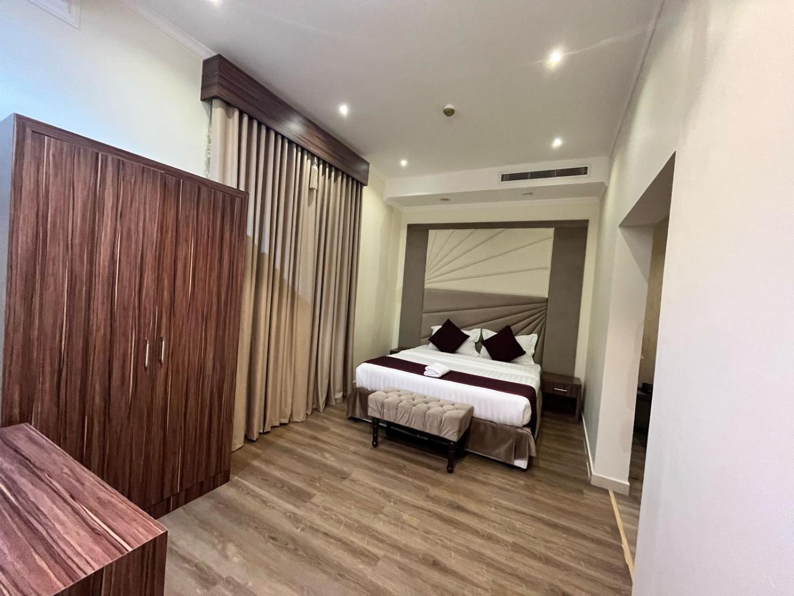 Appart hôtel هوليداي بلس قرطبة - Qurtubah